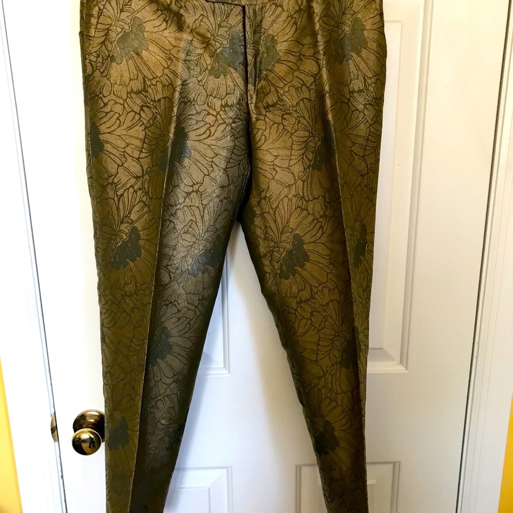 Gold with olive crop pants